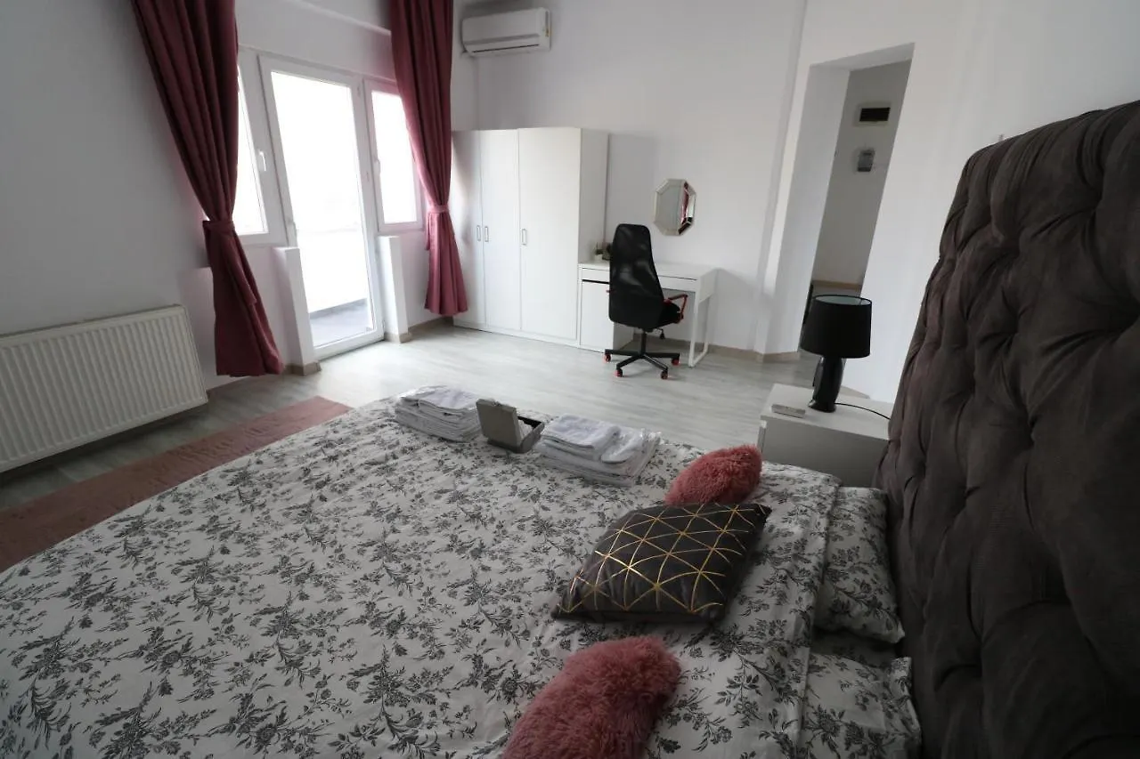 Athenee Palace Apartment - Panoramic View Terrace & Balcony - Free Minibar Bucharest