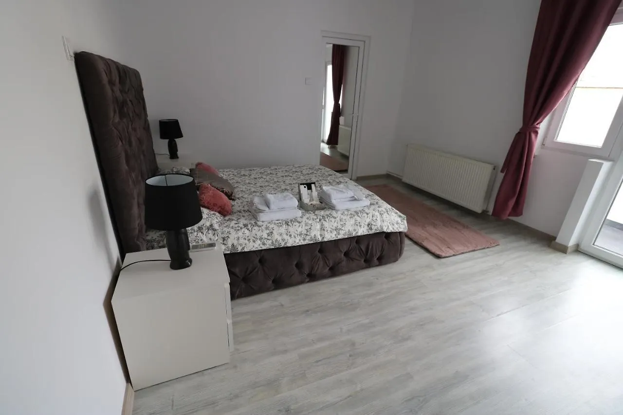 Athenee Palace Apartment - Panoramic View Terrace & Balcony - Free Minibar Bucharest